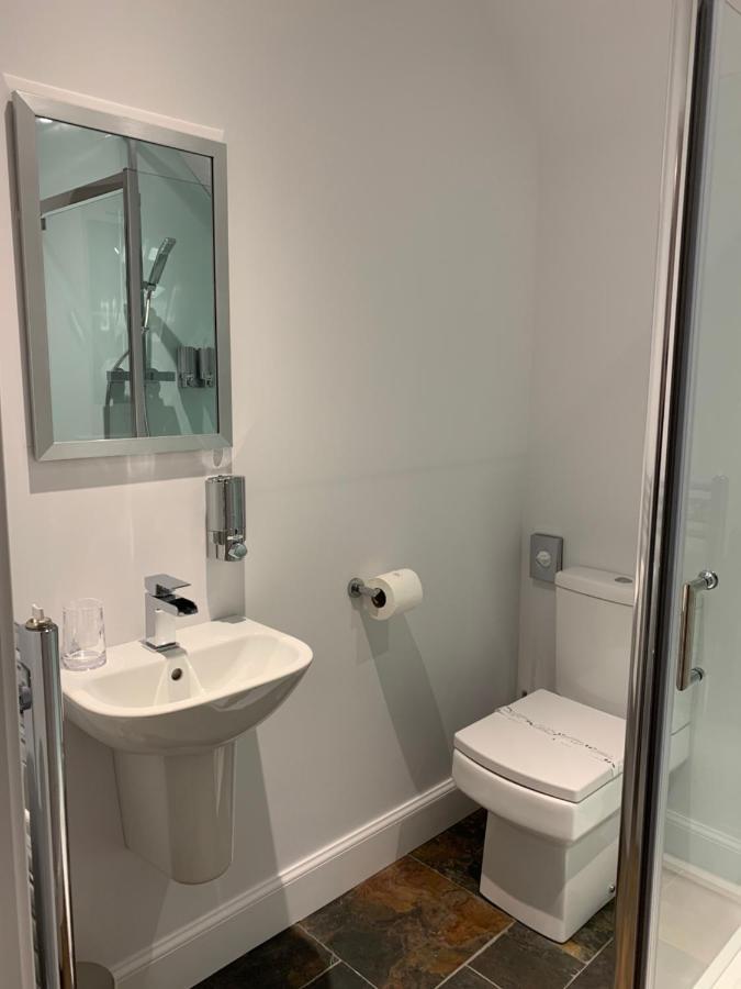 Deluxe Double Room with Shower