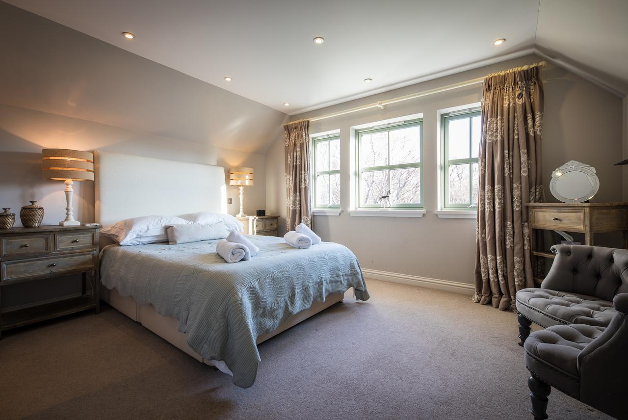 Large Double Room,631169043:JPEG
